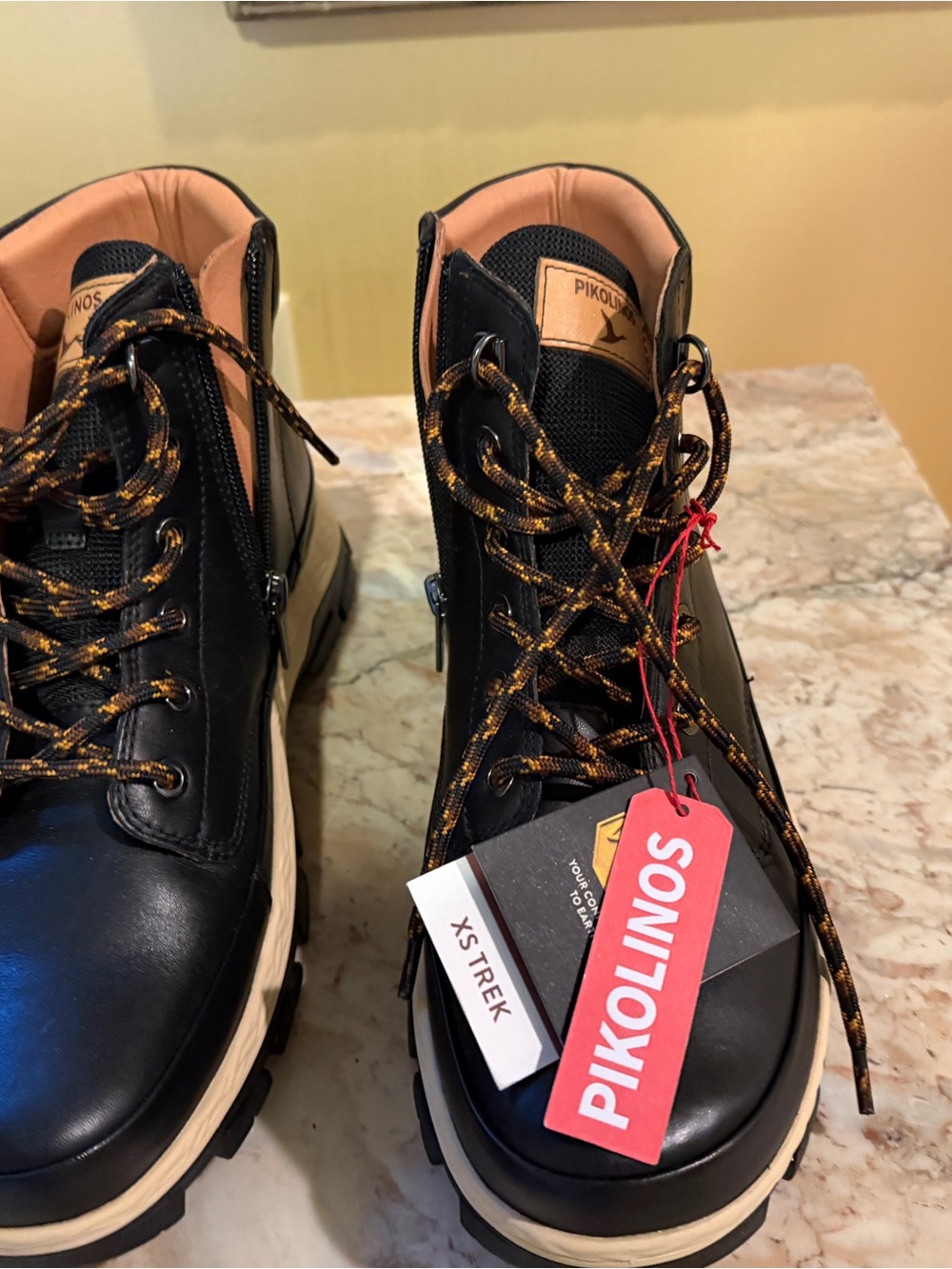 PIKOLINOS Black Leather Women's Zipper Lace-Up Ankle Booties w/Vibram Soles*NEW